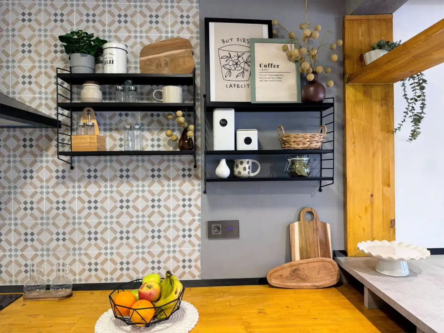Kitchen of Flat for sale in  Almería Capital  with Air Conditioner and Terrace