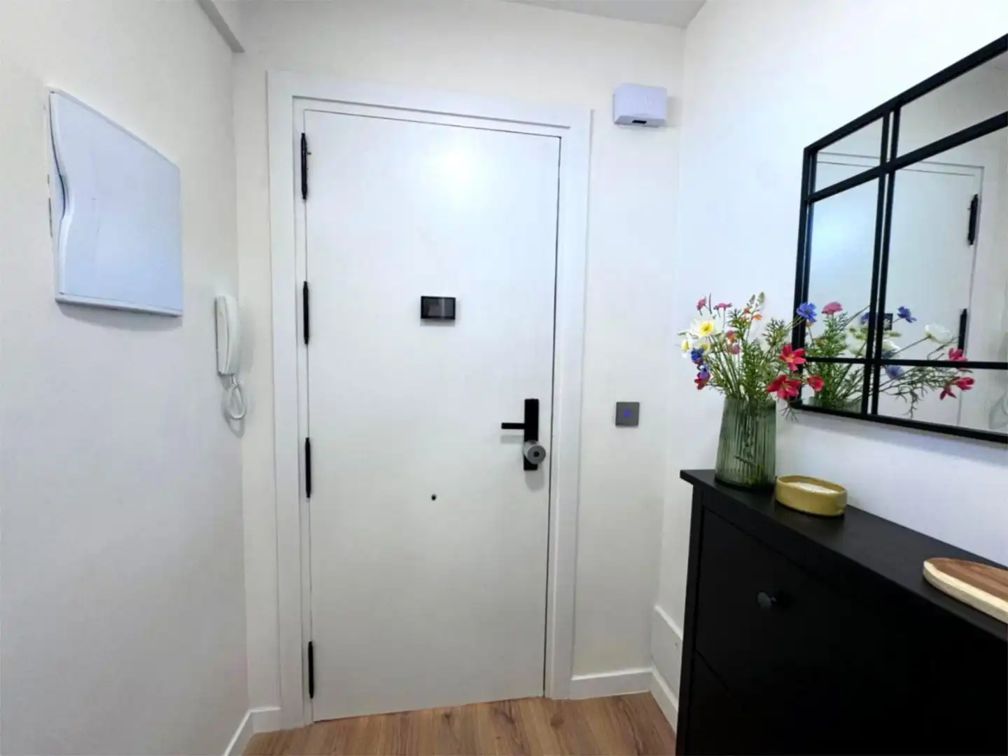 Flat for sale in  Almería Capital  with Air Conditioner and Terrace