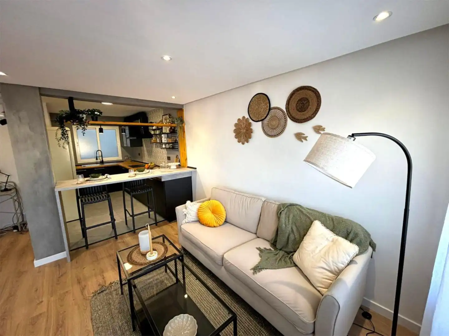 Living room of Flat for sale in  Almería Capital  with Air Conditioner and Terrace
