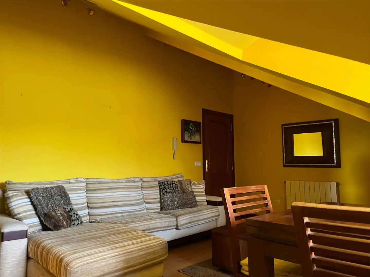 Sala de estar de Ático en venta en Polanco con Calefacción, Parquet y Amueblado