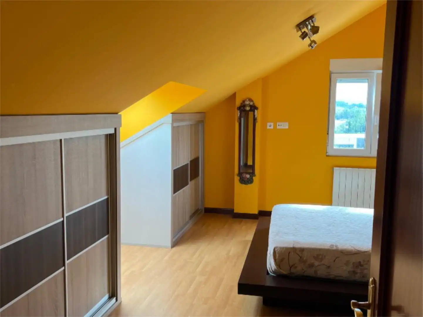 Habitación de Ático en venta en Polanco con Calefacción, Parquet y Amueblado