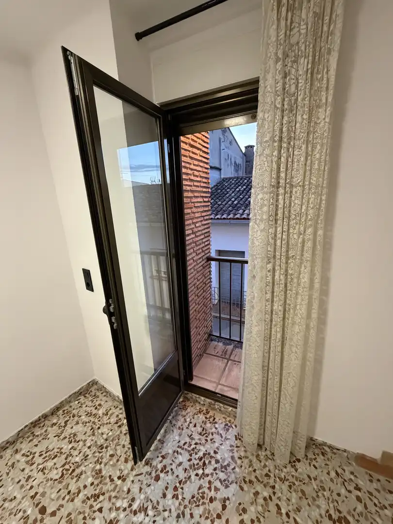 Room in Carrer d'Oliva, 16, La Font d'en Carròs Balcony of Flat for share in La Font d'en Carròs with Air Conditioner, Heating and Storage room