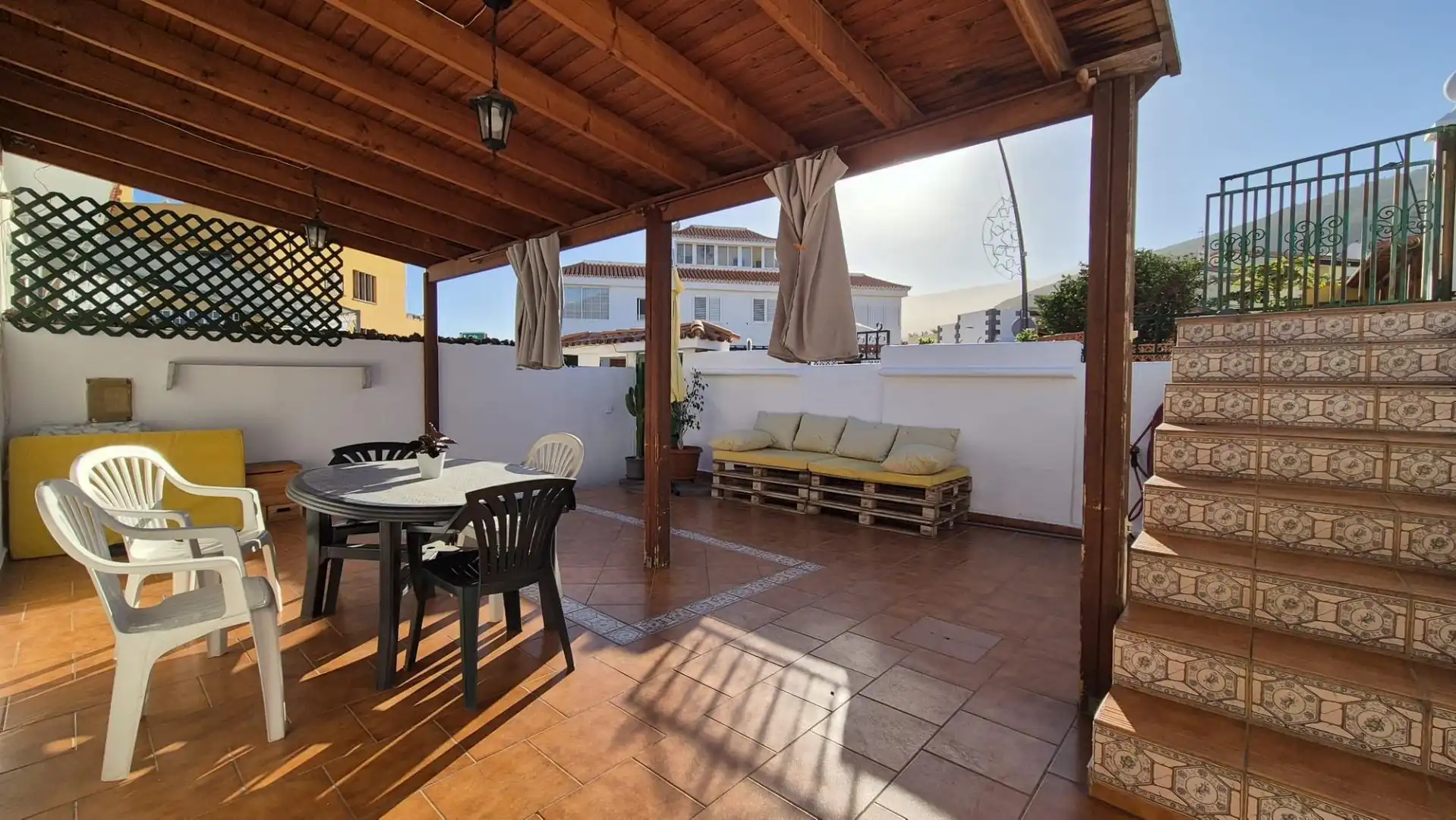 Terrace of Houses for sale in Candelaria  with Air Conditioner, Terrace and Swimming Pool