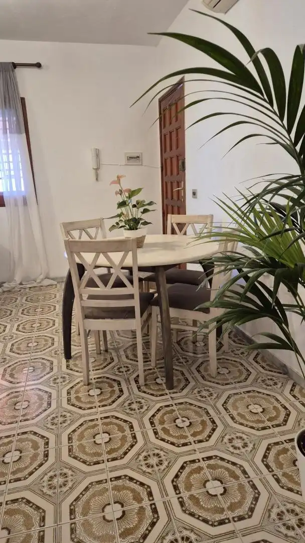 Casa o chalet en venta en Calle Tres Carabelas, 17, Las Caletillas - Punta Larga Comedor de Casa o chalet en venta en Candelaria con Aire acondicionado, Terraza y Piscina