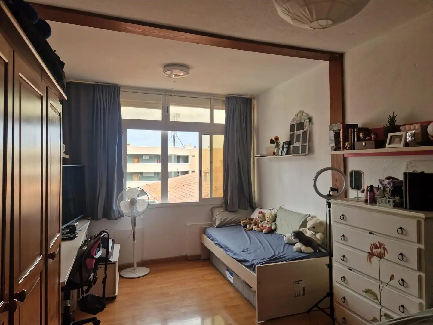 Casa o chalet en venta en Calle Tres Carabelas, 17, Las Caletillas - Punta Larga Habitación de Casa o chalet en venta en Candelaria con Aire acondicionado, Terraza y Piscina