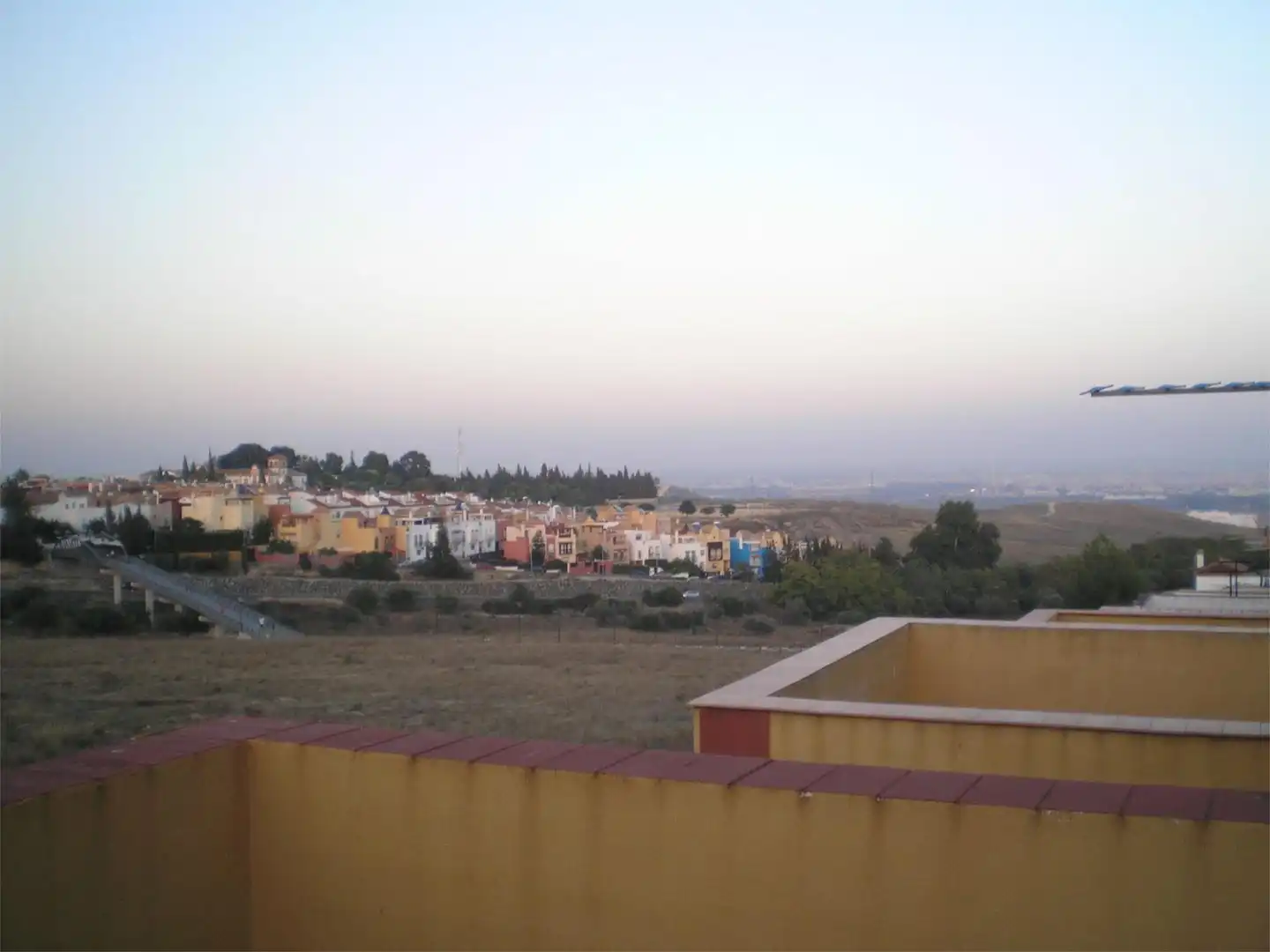 Casa adosada en venta en Castilleja de Guzmán con Aire acondicionado, Jardín privado y Terraza