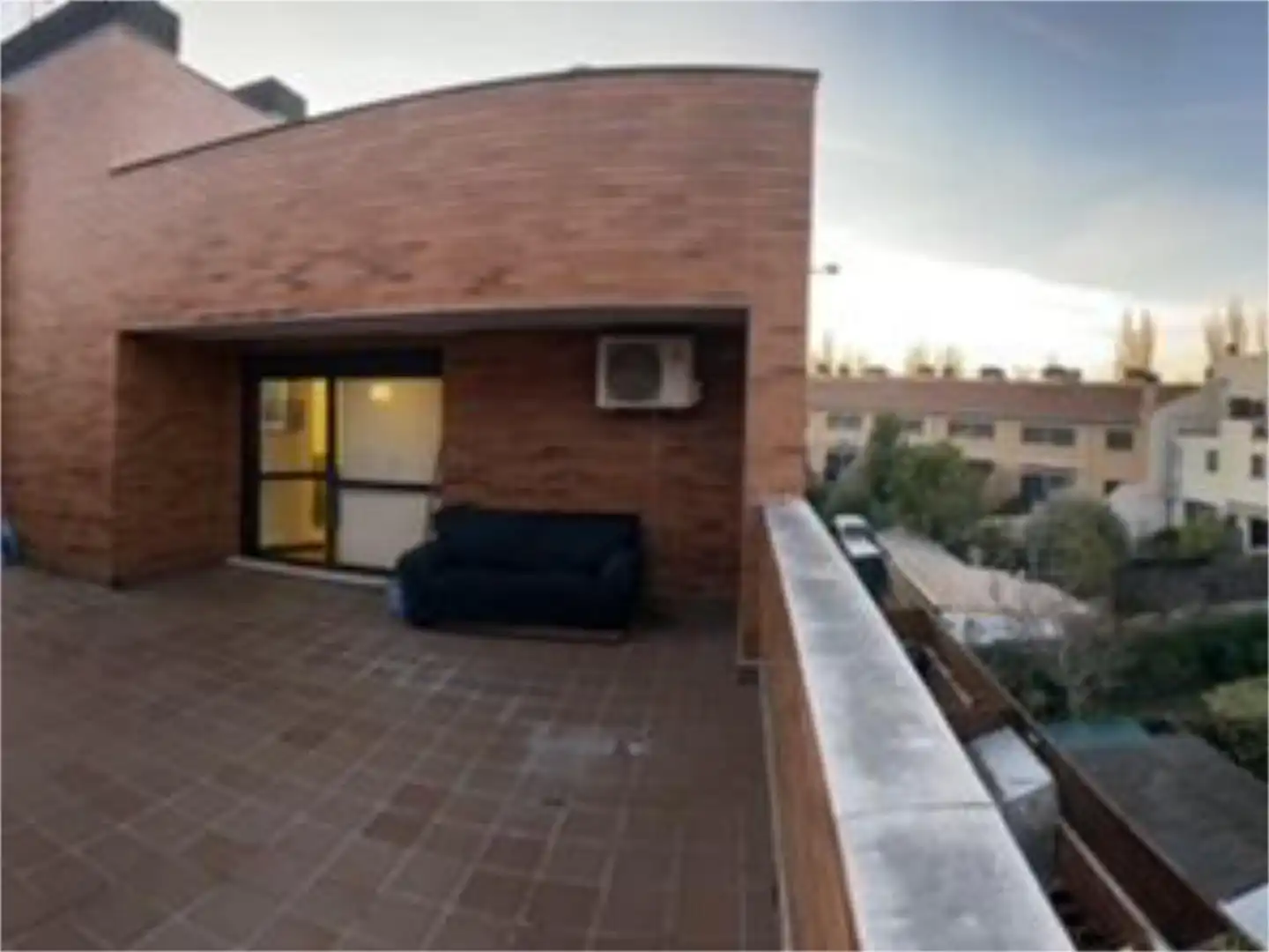 Attic for rent in Avenida Zaragoza, 50, Griseras - Gardachales Terrace of Attic for rent in Tudela with Air Conditioner, Heating and Parquet flooring