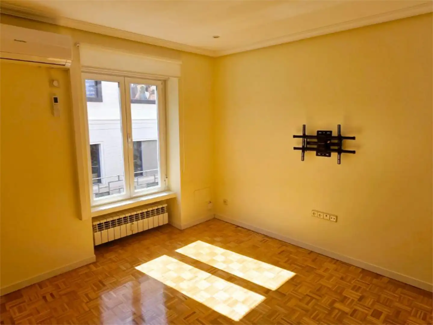 Flat for rent in Calle de Soria, 3, Acacias Flat for rent in Calle de Soria, 3, Acacias