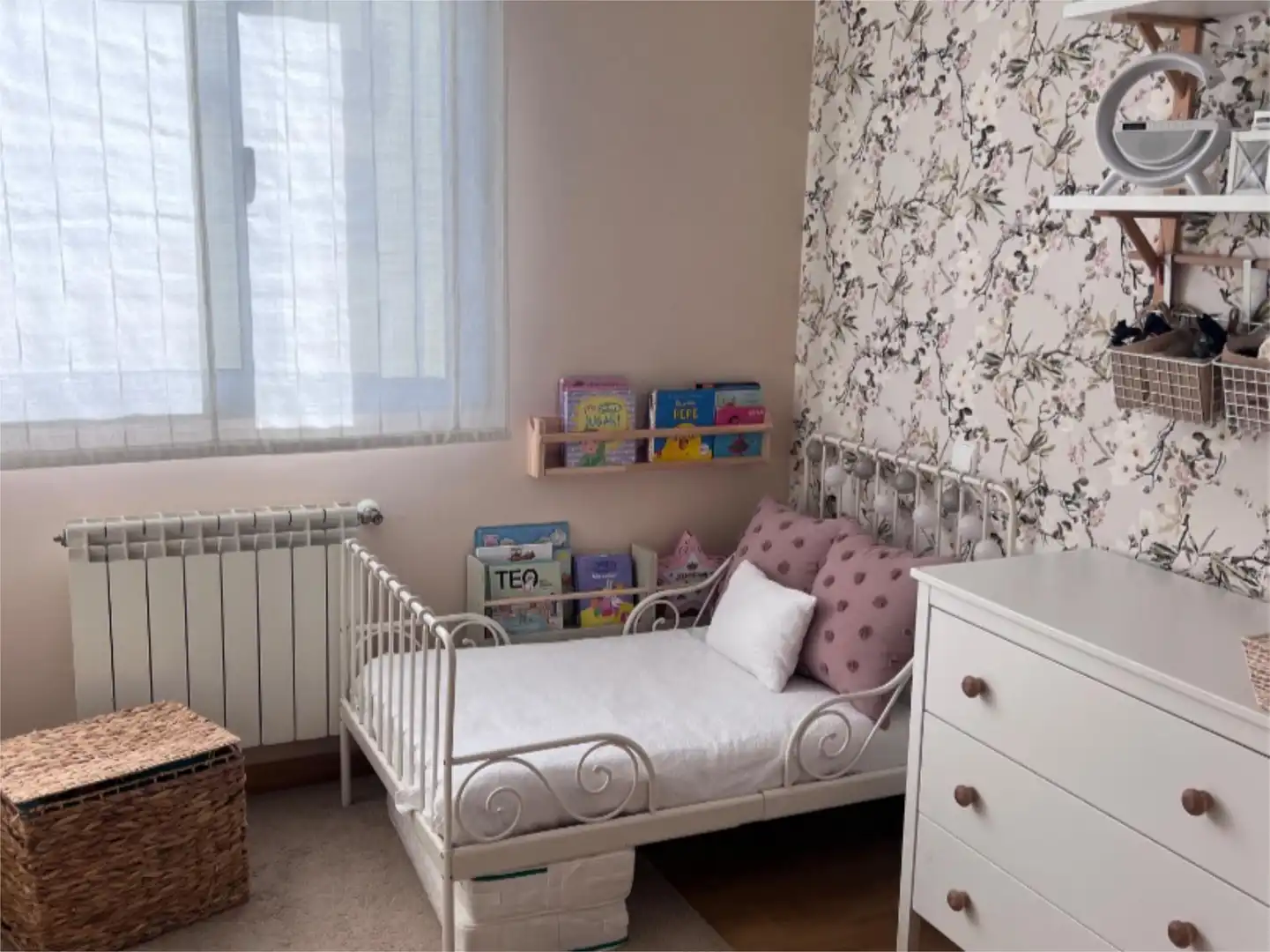 Piso en venta en Barrio Requejada, 5, Polanco Habitación de Piso en venta en Polanco con Calefacción, Parquet y Trastero