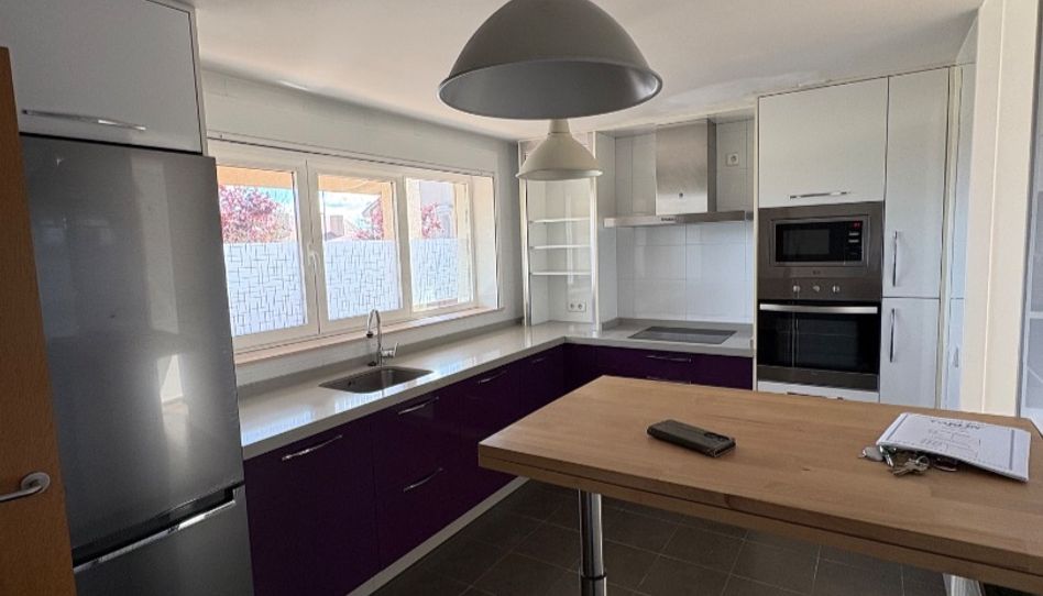 Casa o chalet de alquiler en Roxos, 1, Parroquias de Santiago, Santiago de Compostela - imagen 1 Foto 1 de Casa o chalet de alquiler en Roxos, 1, Parroquias de Santiago, Santiago de Compostela
