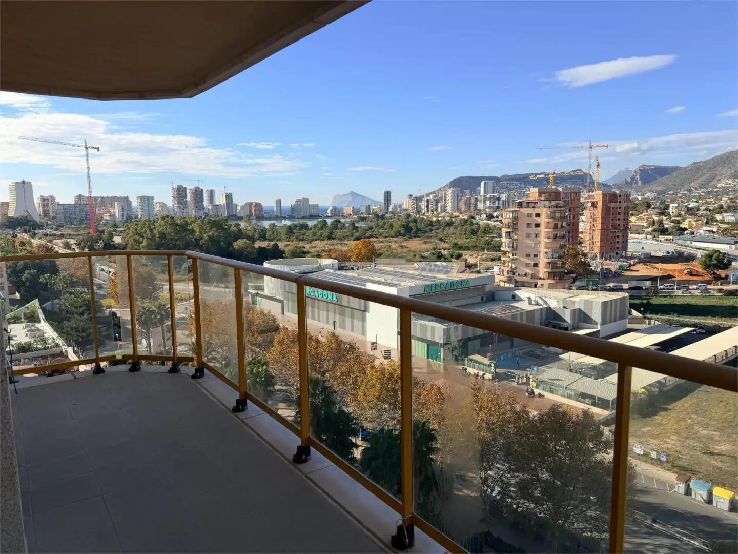 Wohnung zum Verkauf in Avenida Juan Carlos I, 59, Zona Levante - Playa Fossa Terrasse von Wohnung zum Verkauf in Calpe / Calp mit Klimaanlage, Terrasse und Schwimmbad