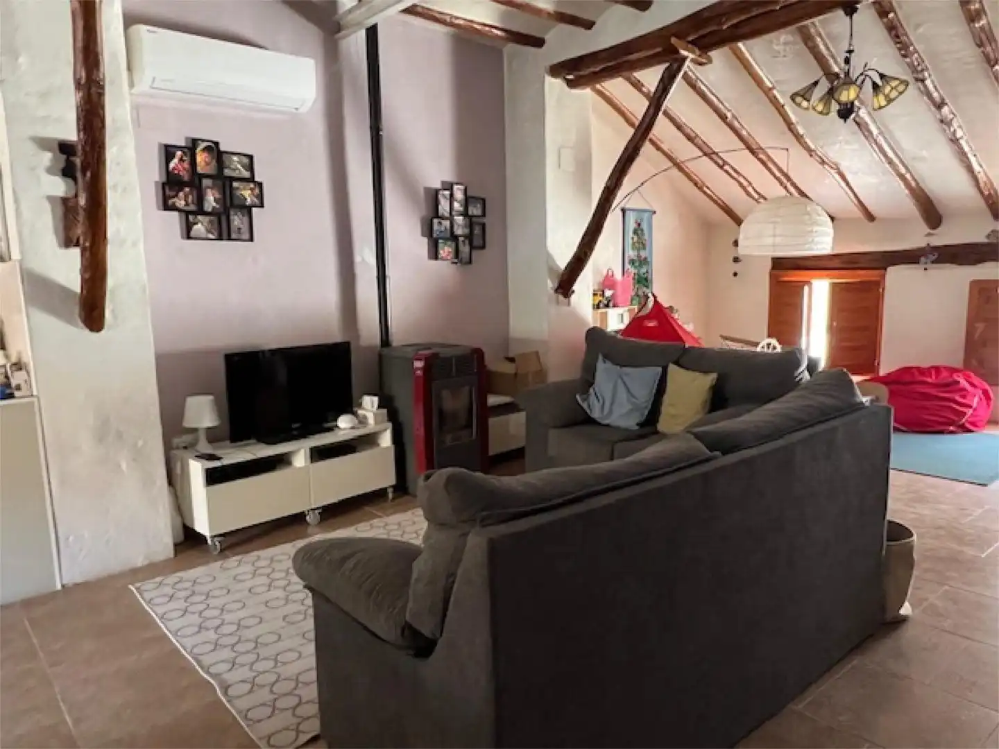 Sala de estar de Casa adosada en venta en Zarra con Aire acondicionado, Terraza y Balcón