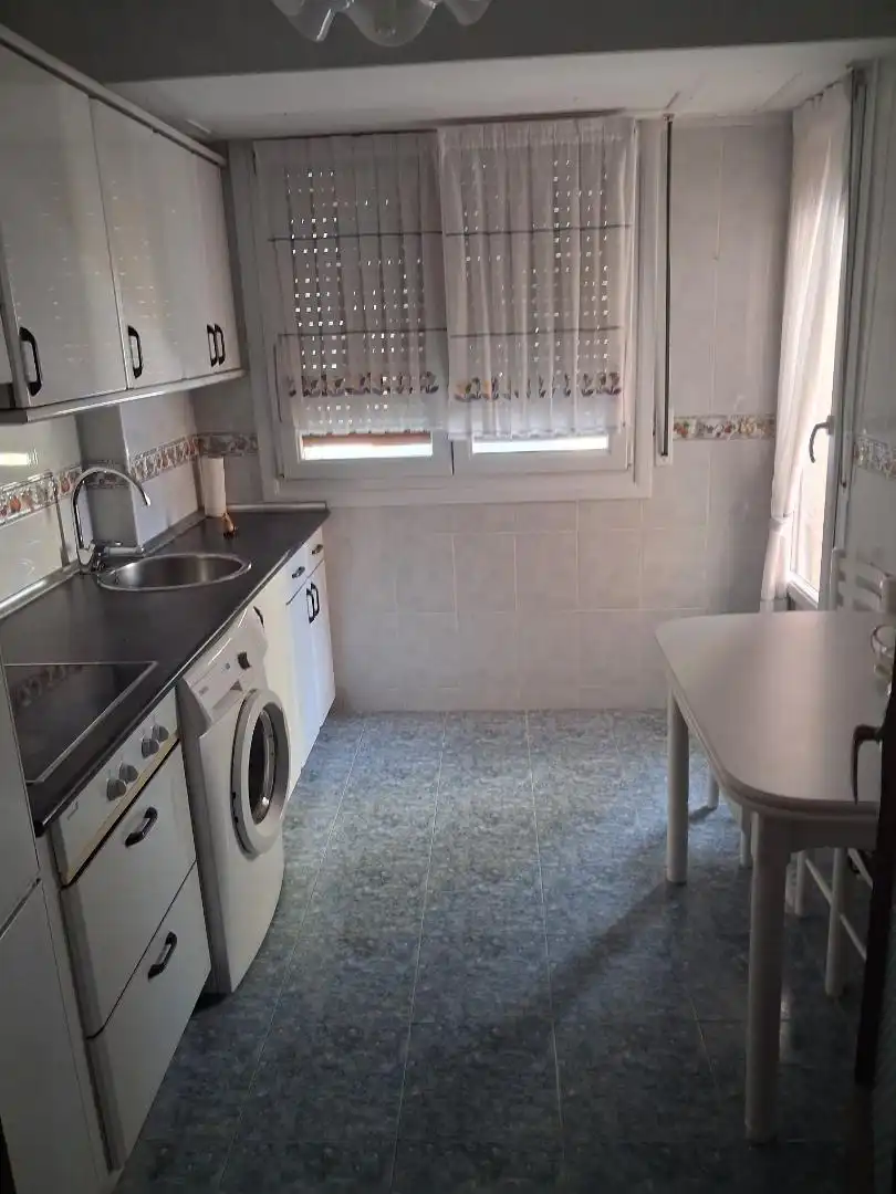 Cocina de Piso en venta en Zamudio con Balcón