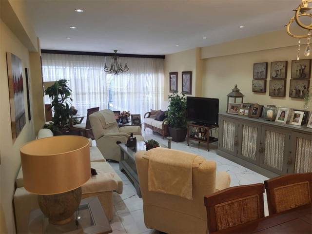Piso en Venta en Avenida de Ruzafa, 3 en Centro Urbano
