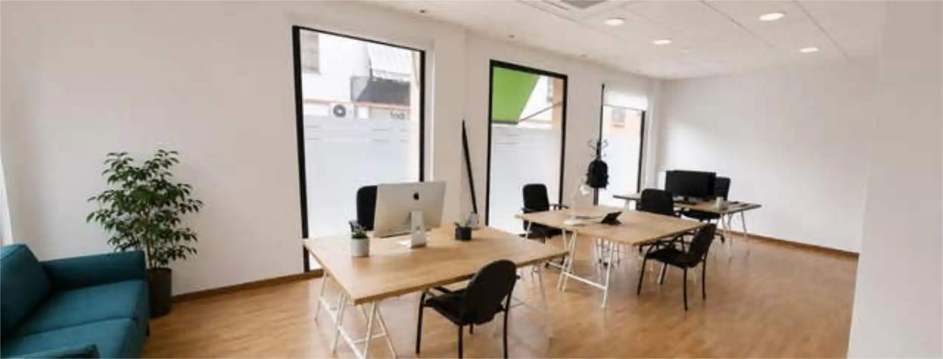 Office for rent in Triana Oeste Office for rent in Sevilla with Air Conditioner