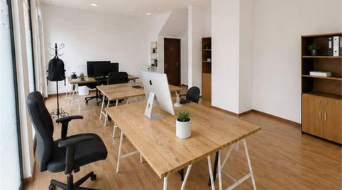 Office for rent in Triana Oeste, Sevilla Capital - image 3 Photo 3 of Office for rent in Triana Oeste, Sevilla Capital
