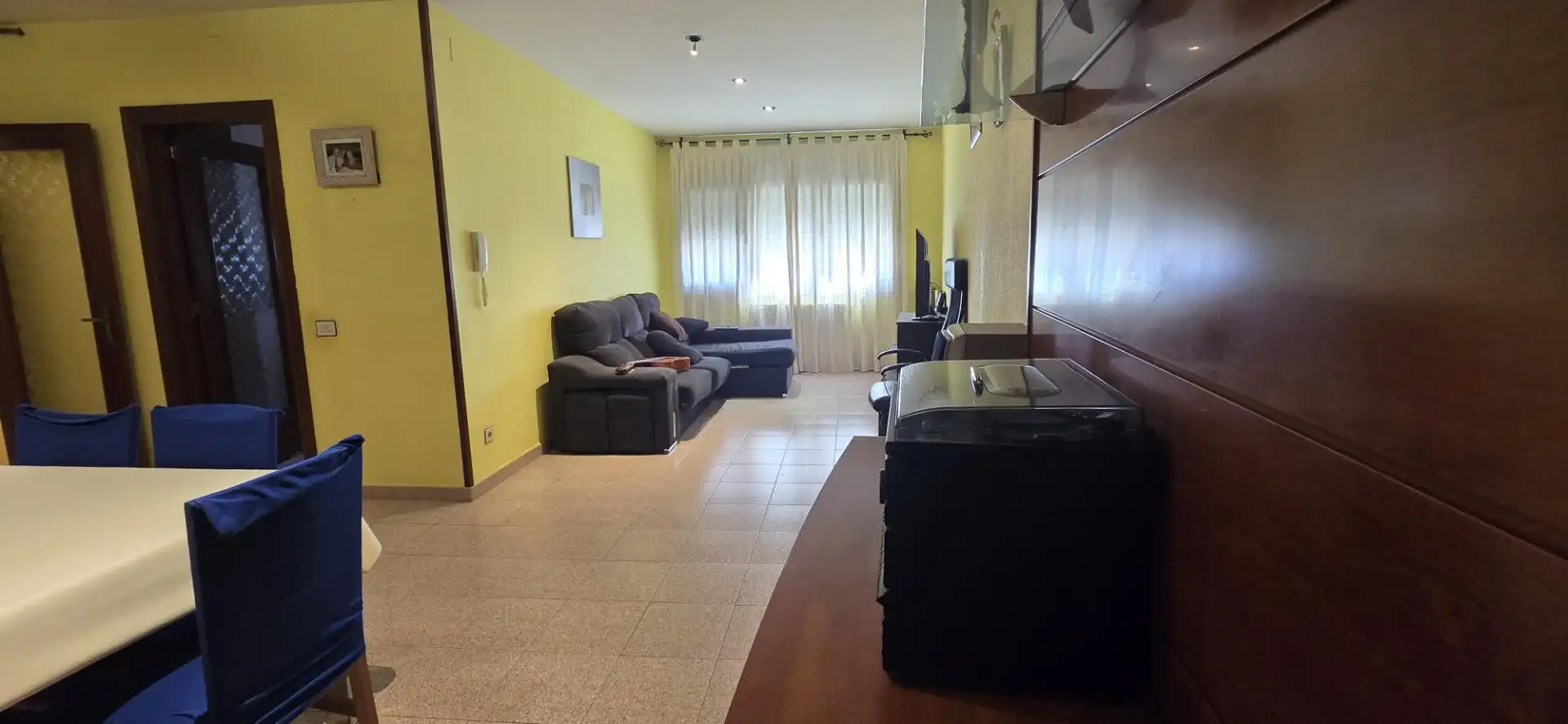 Pis en venda a Carrer de Lluc, 15, Poble Nou Sala d'estar de Pis en venda en Sabadell amb Aire condicionat, Moblat i Forn