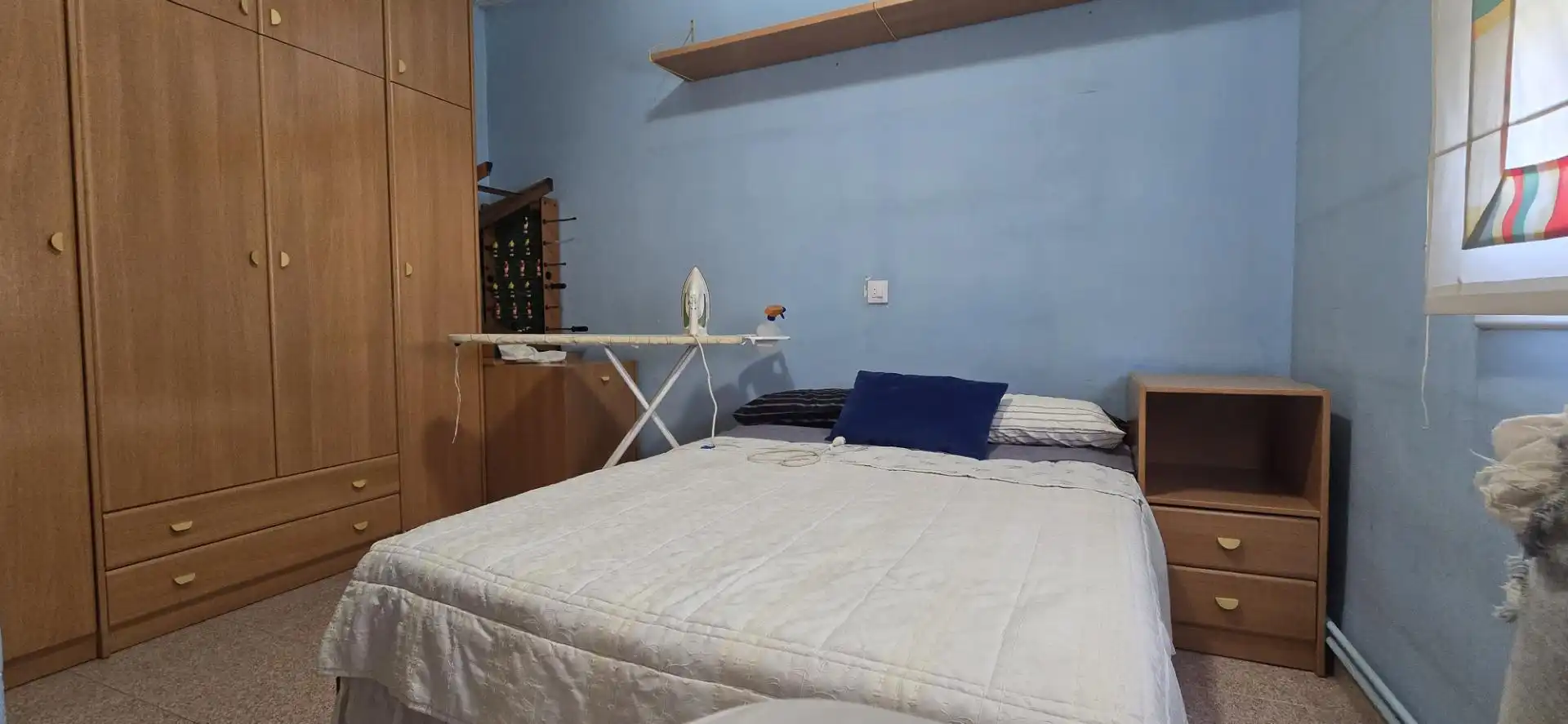 Pis en venda a Carrer de Lluc, 15, Poble Nou Dormitori de Pis en venda en Sabadell amb Aire condicionat, Moblat i Forn