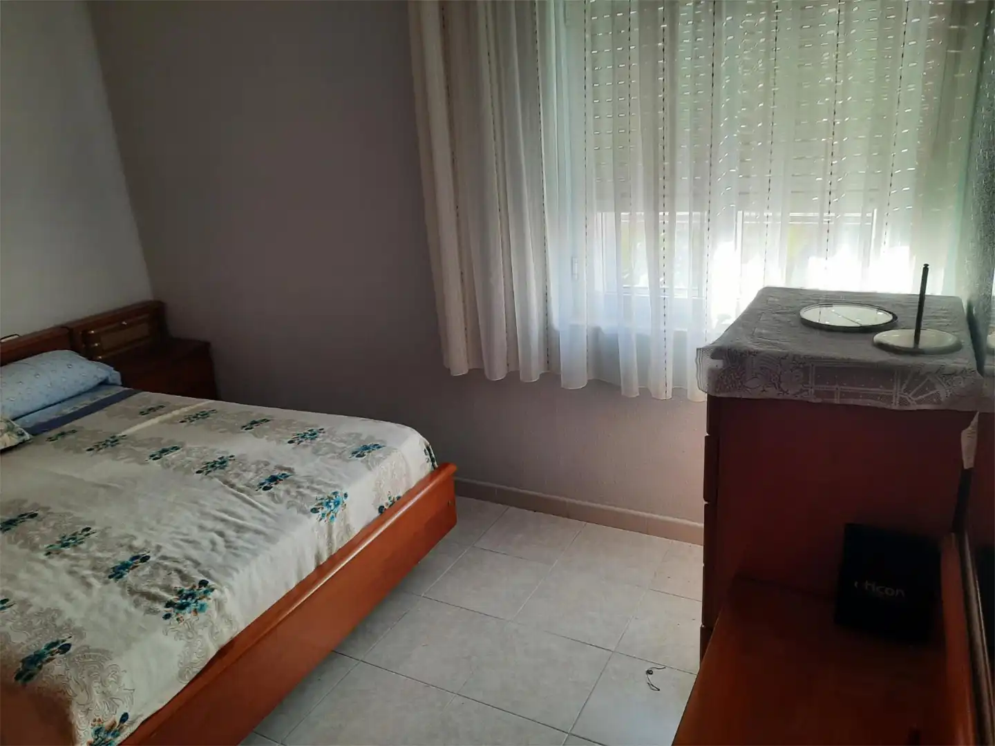 Piso en venta en Calle Poeta Alfonso de Peñalosa, 22, Los Bloques Habitación de Piso en venta en Zamora Capital con Amueblado, Lavadora y Microondas