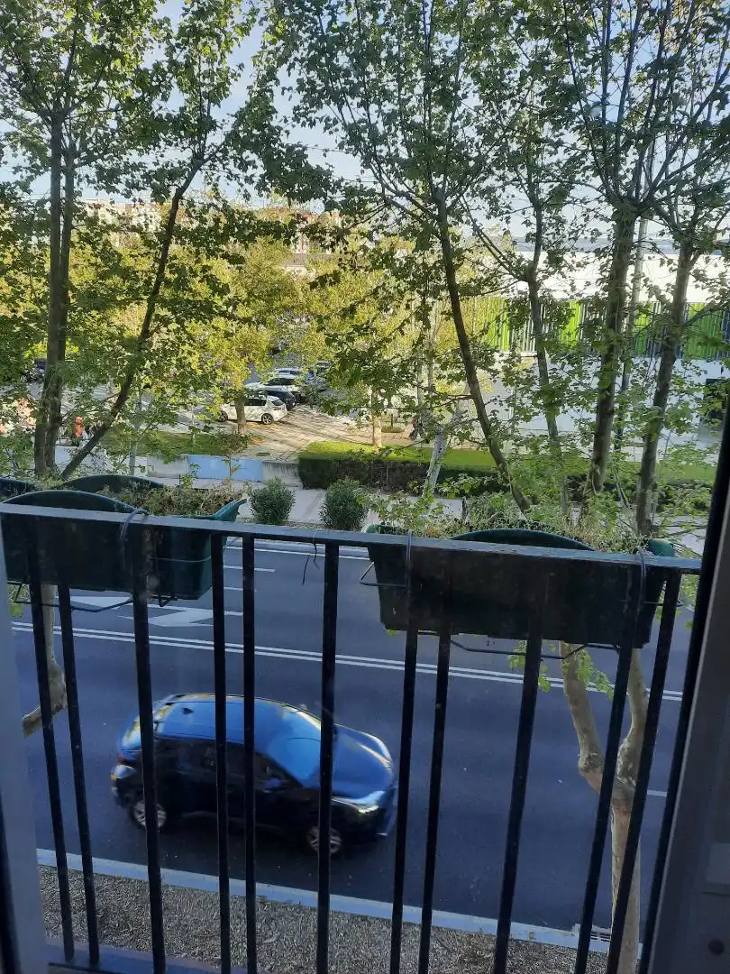 Piso en venta en Calle Poeta Alfonso de Peñalosa, 22, Los Bloques Terraza de Piso en venta en Zamora Capital con Amueblado, Lavadora y Microondas