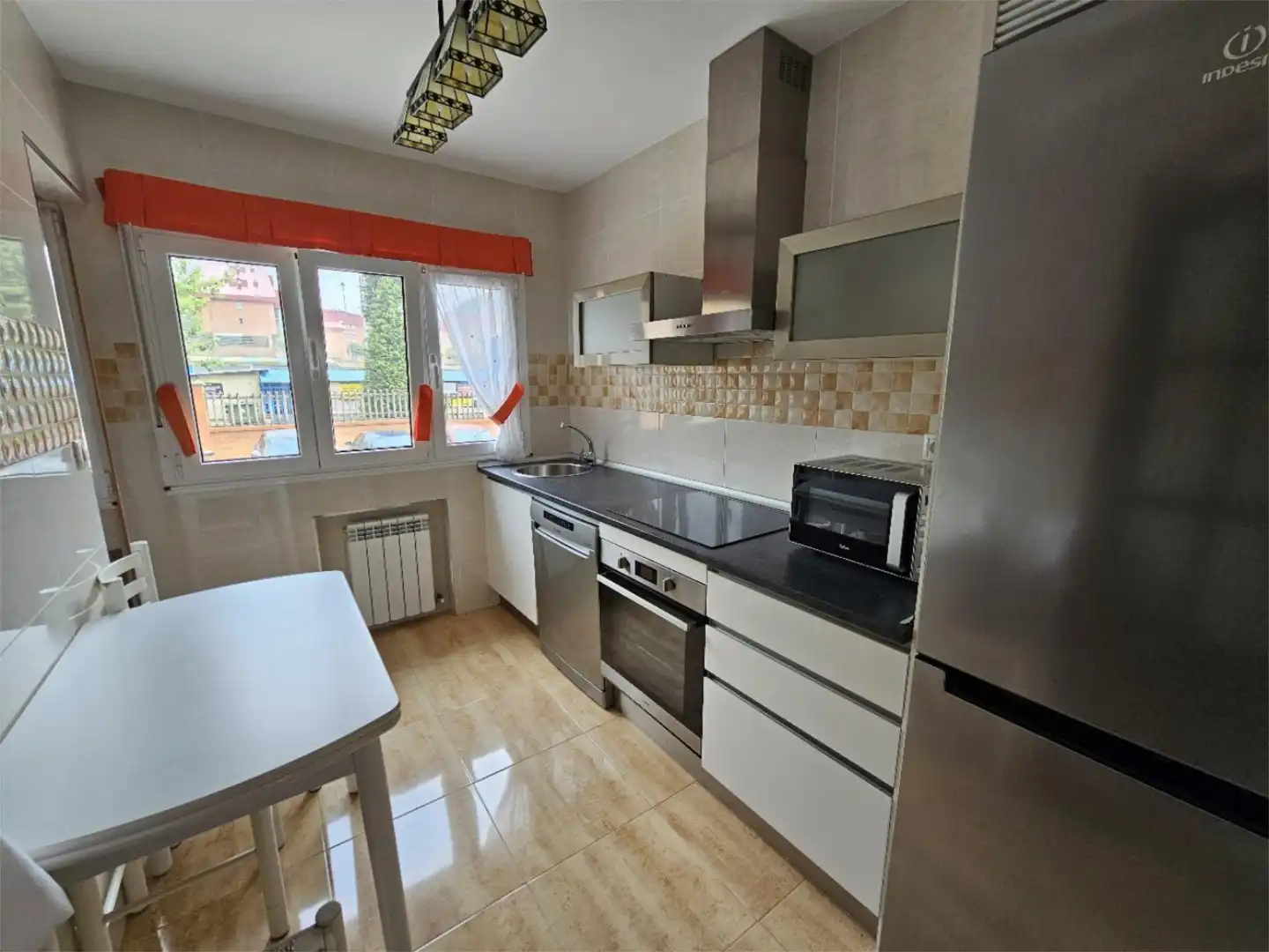 Flat for rent in Polígono de Riaño, 79, Riaño - Los Barros Flat for rent in Polígono de Riaño, 79, Riaño - Los Barros