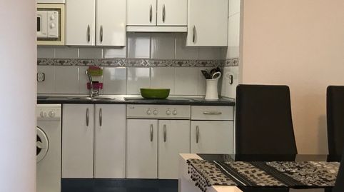 Foto 4 de Piso de alquiler en Calle Moreruela, 25, Capuchinos - Glorieta - Ciudad Jardín, Salamanca Capital