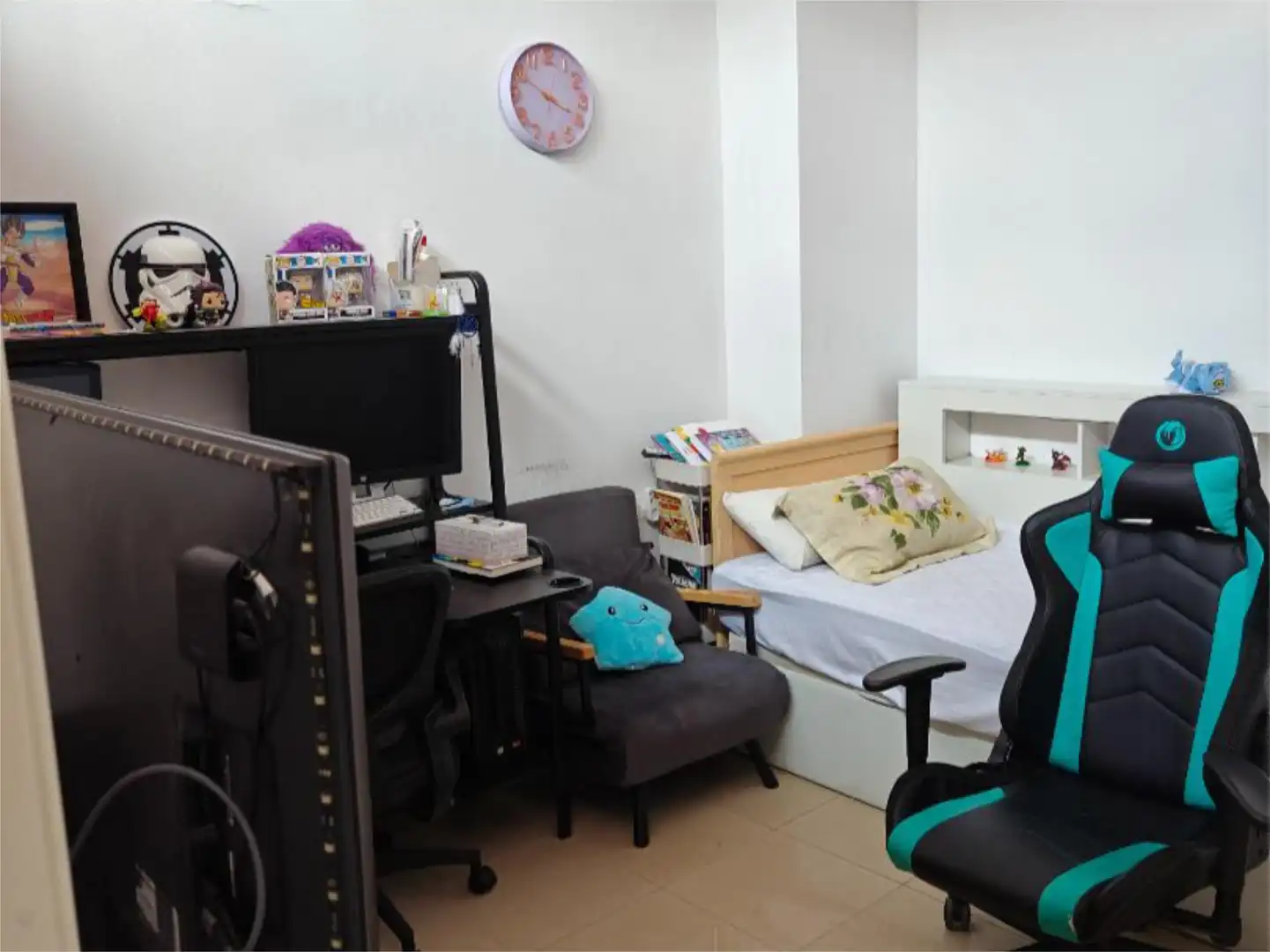 Detached homes for sale in Sevilla  with Air Conditioner, Terrace and Balcony