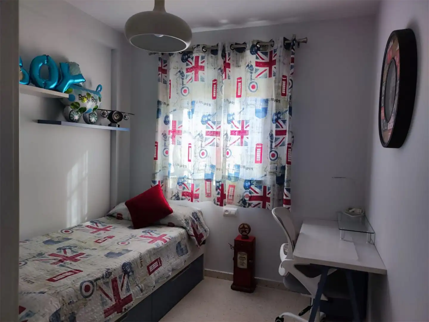 Casa adosada en venta en Calle Escogedoras, 50, Coria del Río Habitación de Casa adosada en venta en Coria del Río con Aire acondicionado, Calefacción y Jardín privado