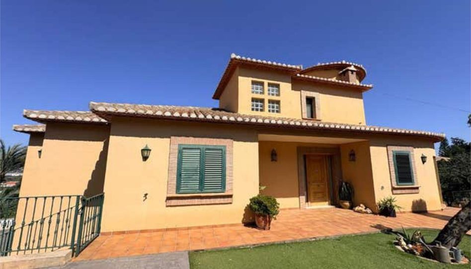 Detached homes for rent in Pedreguer, Alicante - image 1 Photo 1 of Detached homes for rent in Pedreguer, Alicante