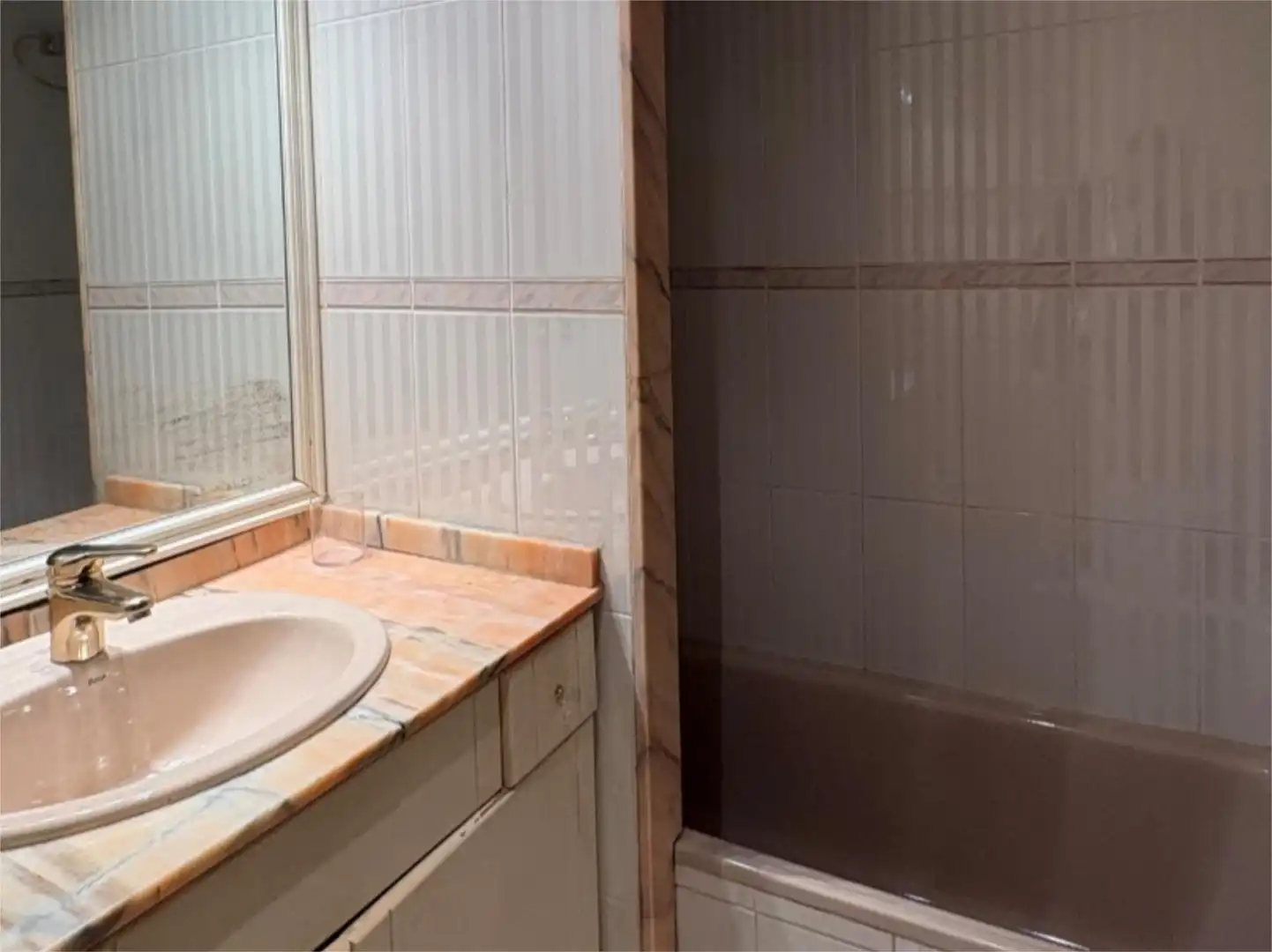 Piso en venta en Carrer de Misser Mascó, 29, Exposició Baño de Piso en venta en Valencia Capital con Terraza y Balcón