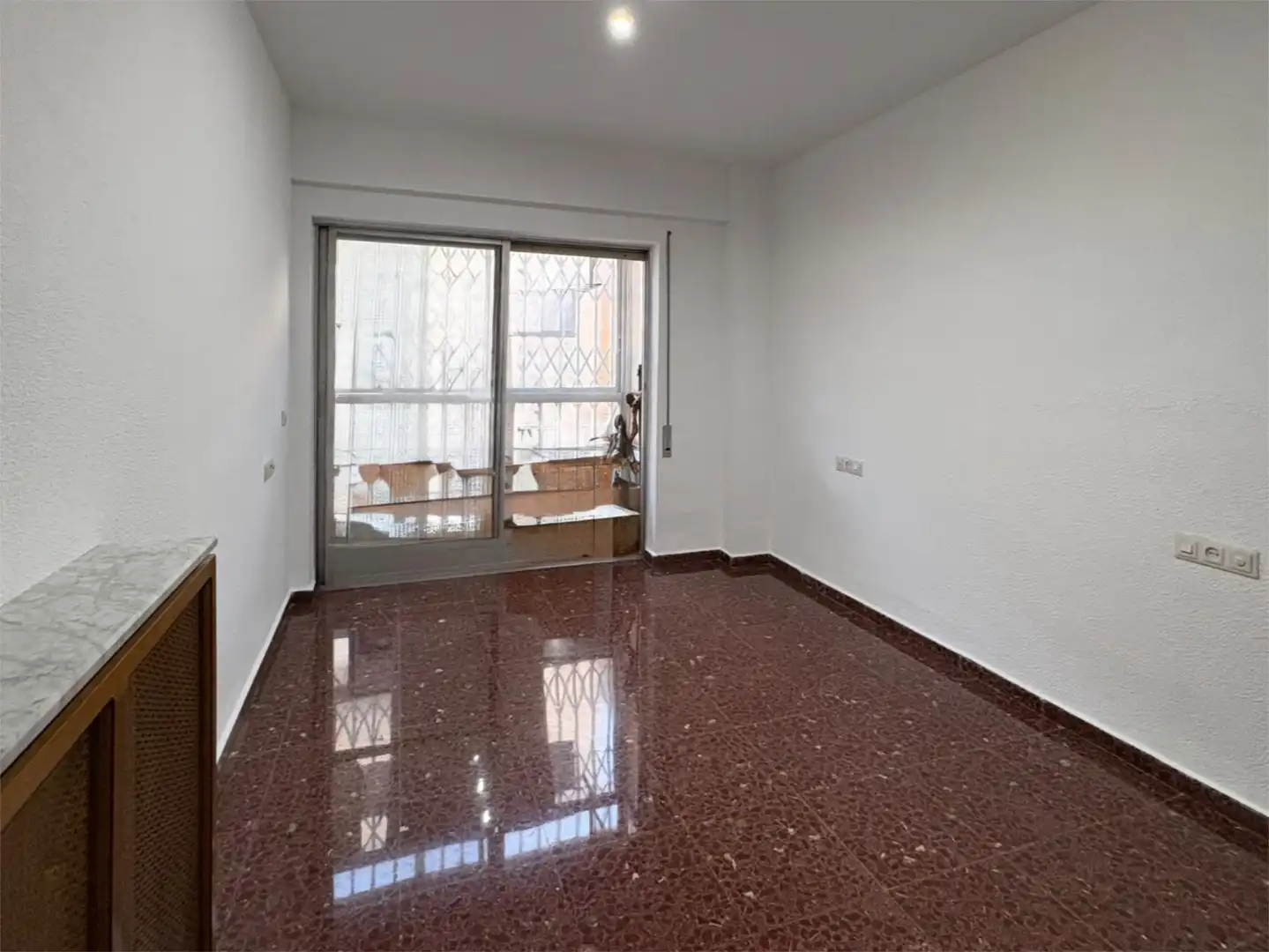 Piso en venta en Carrer de Misser Mascó, 29, Exposició Habitación de Piso en venta en Valencia Capital con Terraza y Balcón
