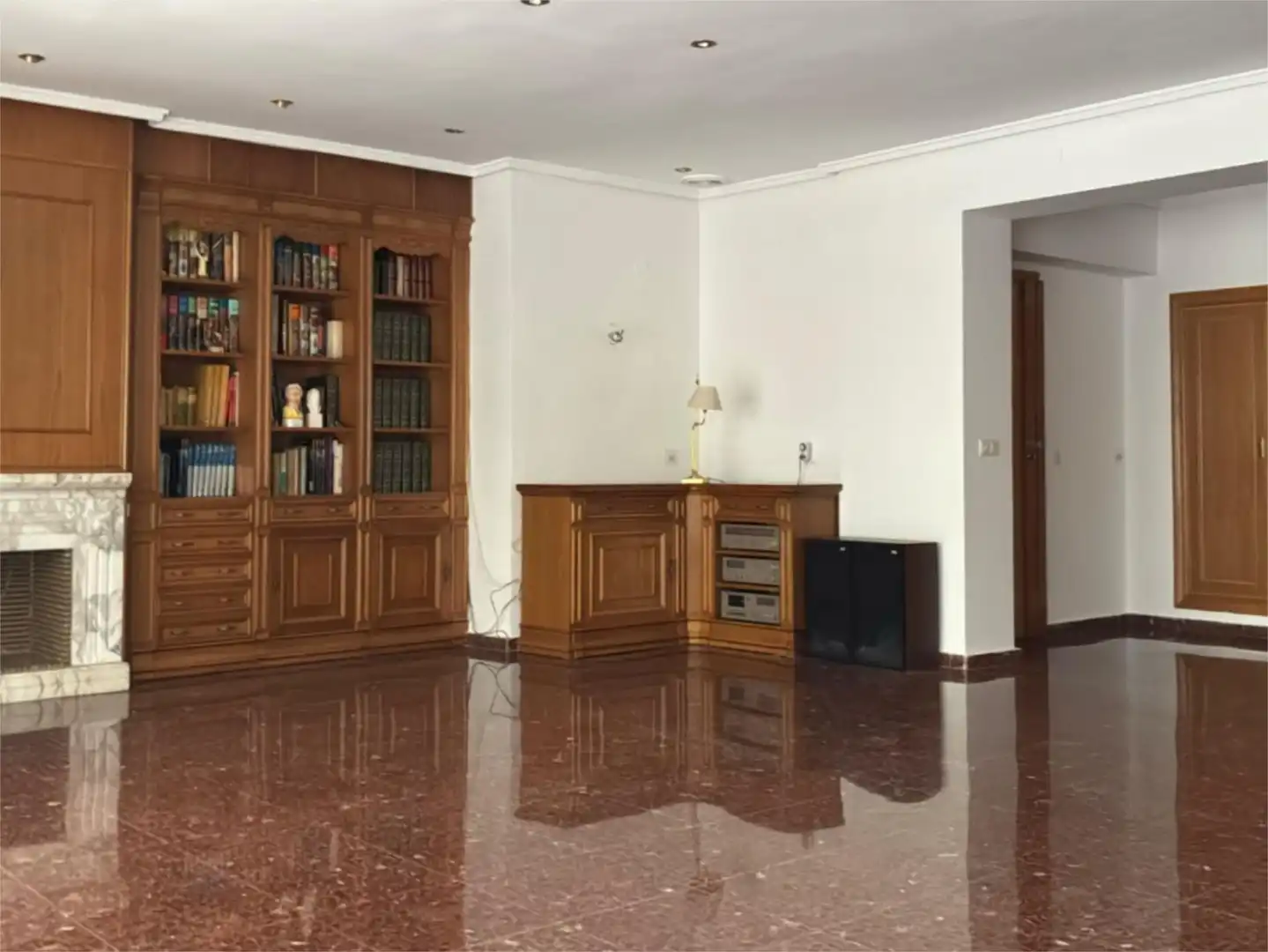 Piso en venta en Carrer de Misser Mascó, 29, Exposició Sala de estar de Piso en venta en Valencia Capital con Terraza y Balcón