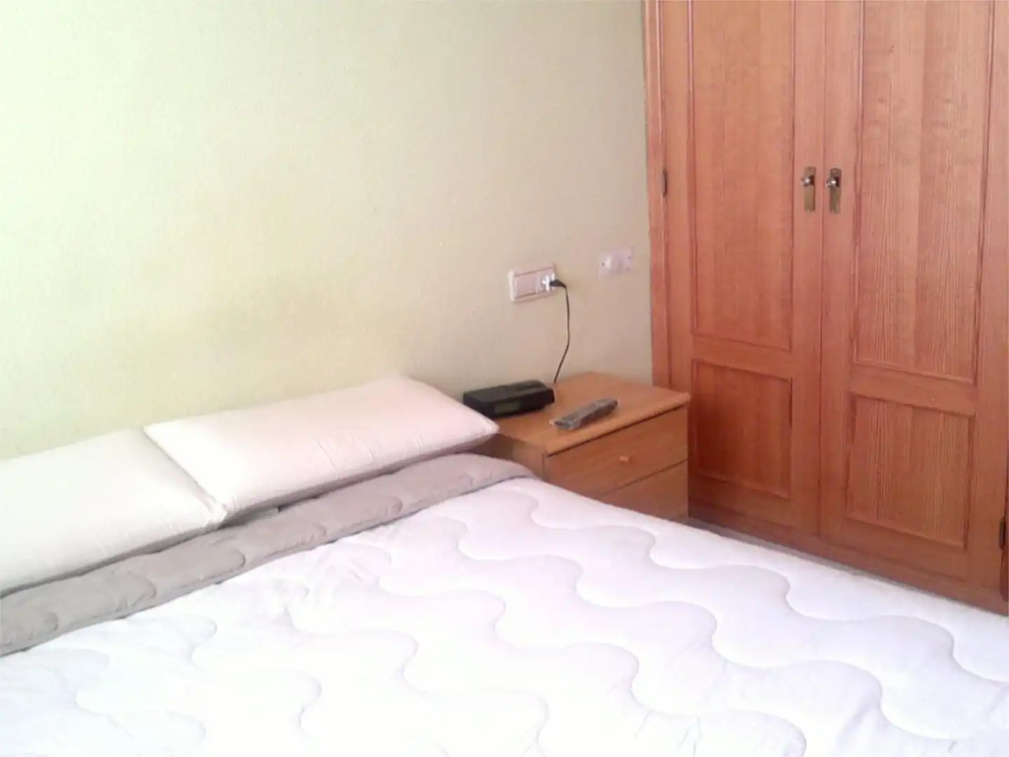 Dormitori de Apartament de lloguer en Albacete amb Calefacció, Terrassa i Traster