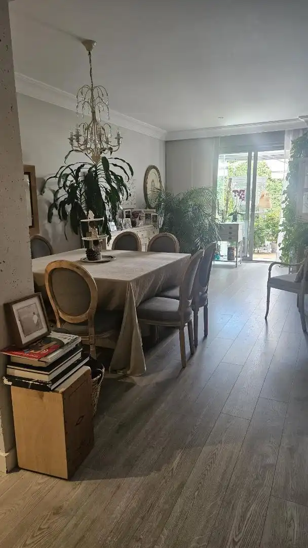 Piso en venta en Avenida Rey Juan Carlos I, 23, Zona Monte El Pilar Comedor de Piso en venta en Majadahonda con Aire acondicionado, Calefacción y Jardín privado