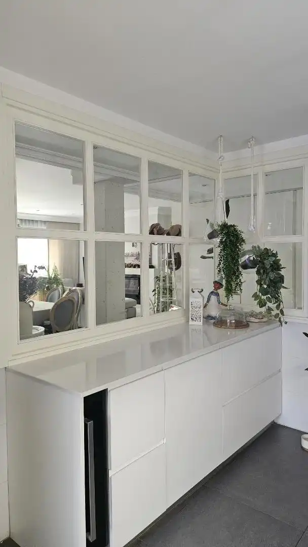 Piso en venta en Avenida Rey Juan Carlos I, 23, Zona Monte El Pilar Cocina de Piso en venta en Majadahonda con Aire acondicionado, Calefacción y Jardín privado