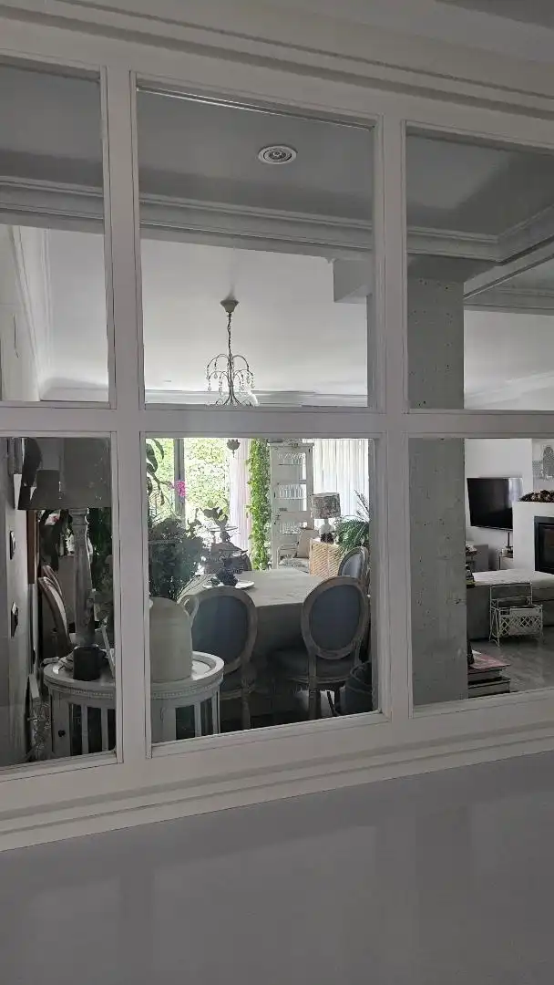 Piso en venta en Avenida Rey Juan Carlos I, 23, Zona Monte El Pilar Comedor de Piso en venta en Majadahonda con Aire acondicionado, Calefacción y Jardín privado