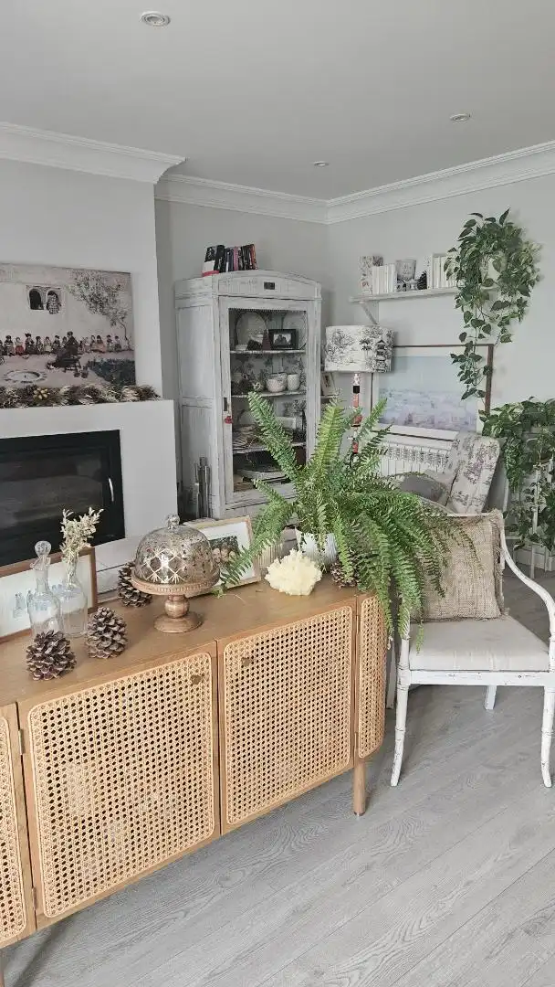 Piso en venta en Avenida Rey Juan Carlos I, 23, Zona Monte El Pilar Sala de estar de Piso en venta en Majadahonda con Aire acondicionado, Calefacción y Jardín privado