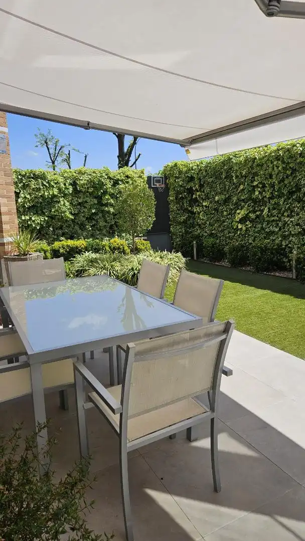 Piso en venta en Avenida Rey Juan Carlos I, 23, Zona Monte El Pilar Terraza de Piso en venta en Majadahonda con Aire acondicionado, Calefacción y Jardín privado