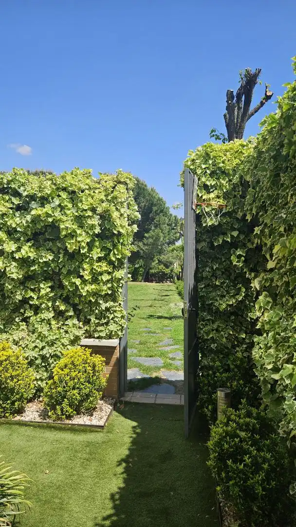 Piso en venta en Avenida Rey Juan Carlos I, 23, Zona Monte El Pilar Jardín de Piso en venta en Majadahonda con Aire acondicionado, Calefacción y Jardín privado
