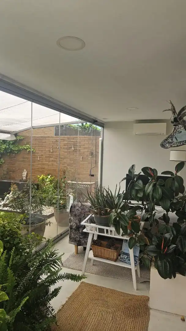 Piso en venta en Avenida Rey Juan Carlos I, 23, Zona Monte El Pilar Terraza de Piso en venta en Majadahonda con Aire acondicionado, Calefacción y Jardín privado