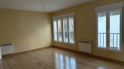 Foto 3 de Piso de alquiler en Calle Ermita, 6, Escúzar, Granada