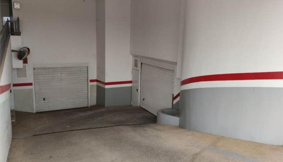 Garage for rent in Buenavista - Rosa Vila, Puerto del Rosario - image 1 Photo 1 of Garage for rent in Buenavista - Rosa Vila, Puerto del Rosario