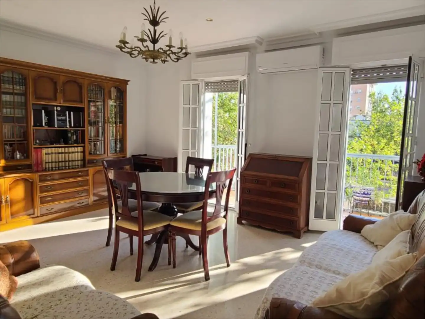 Flat for sale in Calle Antonio García Corona, 1, Triana Oeste Dining room of Flat for sale in Sevilla Capital with Air Conditioner, Terrace and Balcony
