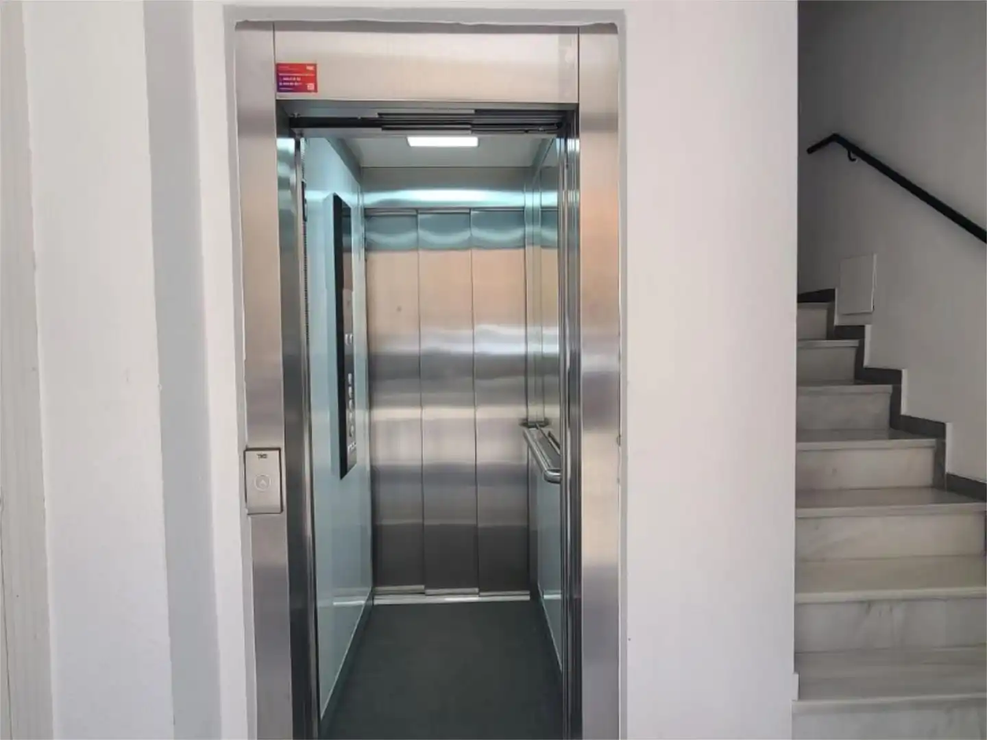 Flat for sale in Calle Antonio García Corona, 1, Triana Oeste Flat for sale in Sevilla Capital with Air Conditioner, Terrace and Balcony
