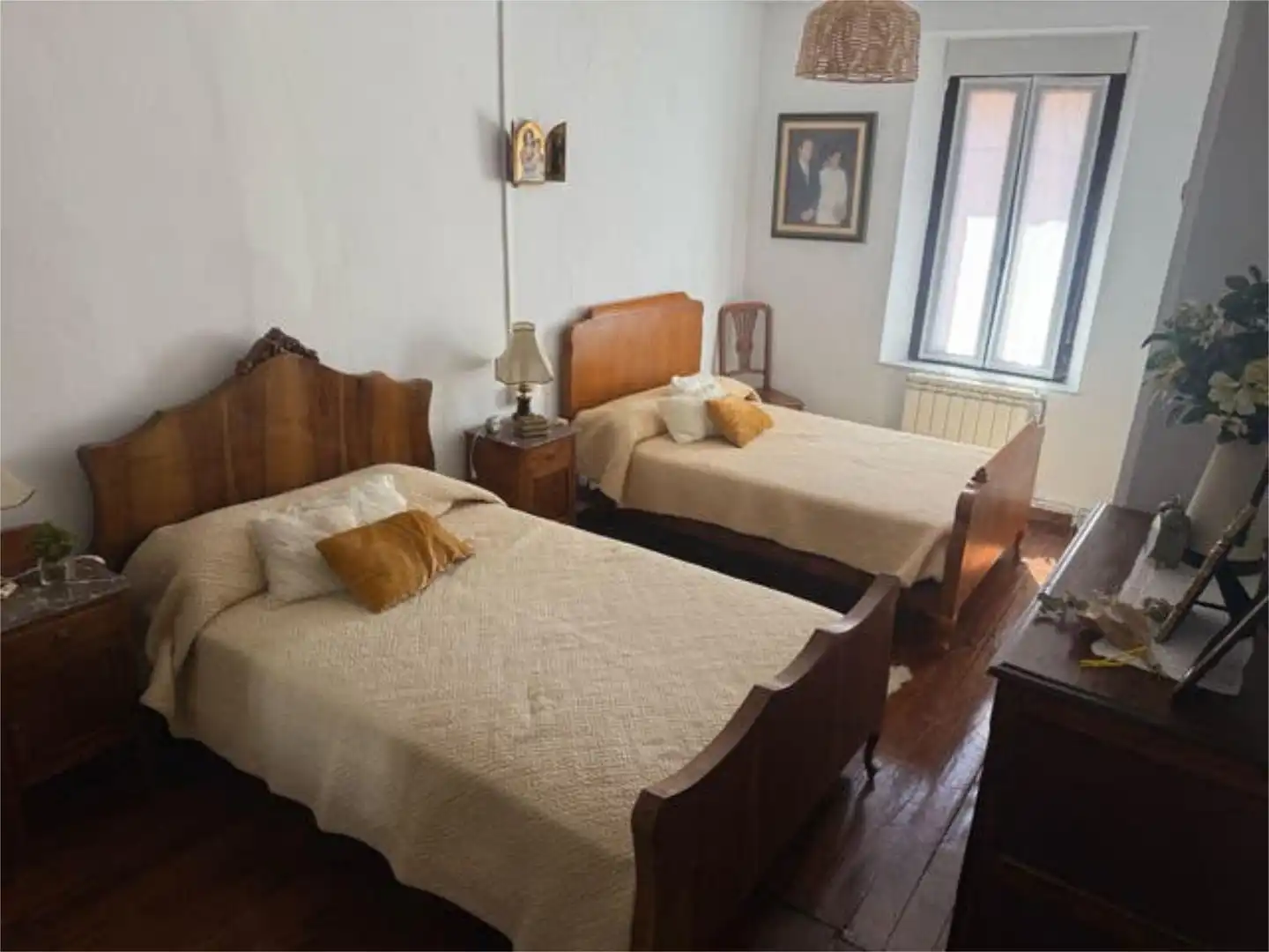 Schlafzimmer von Haus oder Chalet zur Miete in Vegacervera mit Heizung, Terrasse und Möbliert