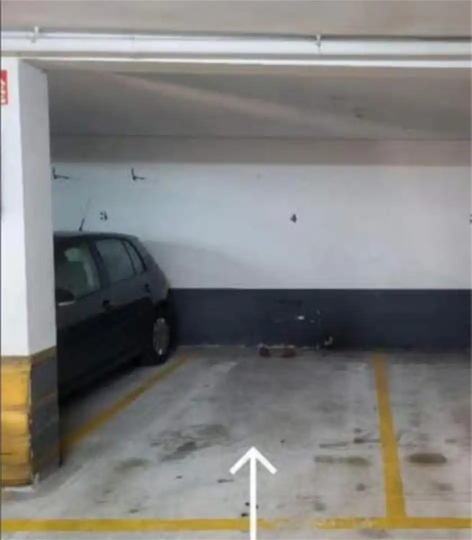 Parking of Garage for rent in Gijón 