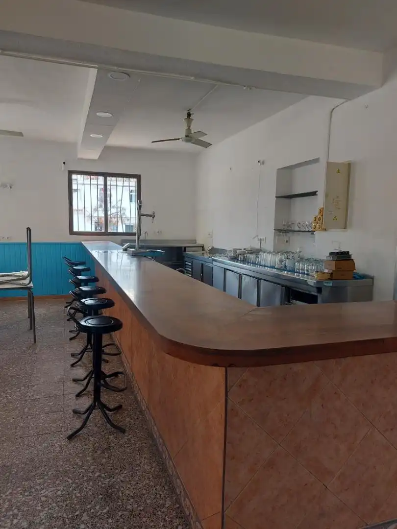 Local de alquiler en Calle Jara, 1, Cabopino - Artola Local de alquiler en Marbella