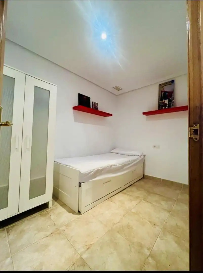 Piso de alquiler en Avinguda de Illice, 63, Torrellano Habitación de Piso de alquiler en Elche / Elx con Amueblado