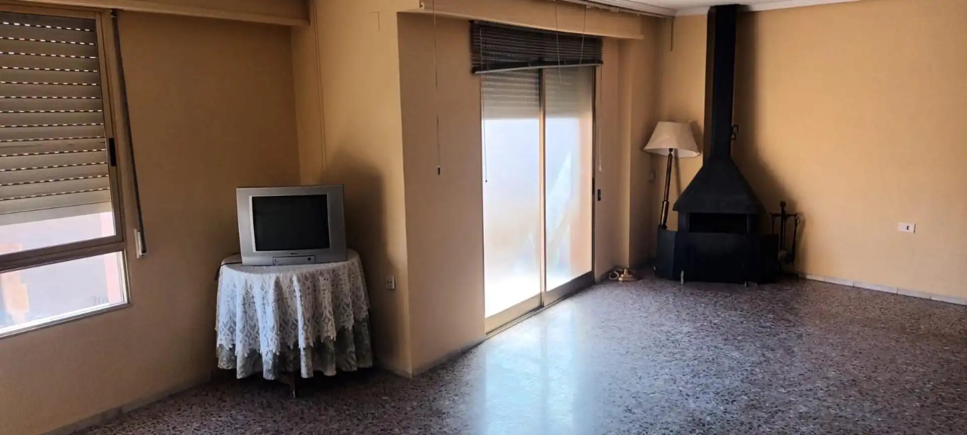 Piso en venta en Calle Colon, 5, Altura Habitación de Piso en venta en Altura con Balcón