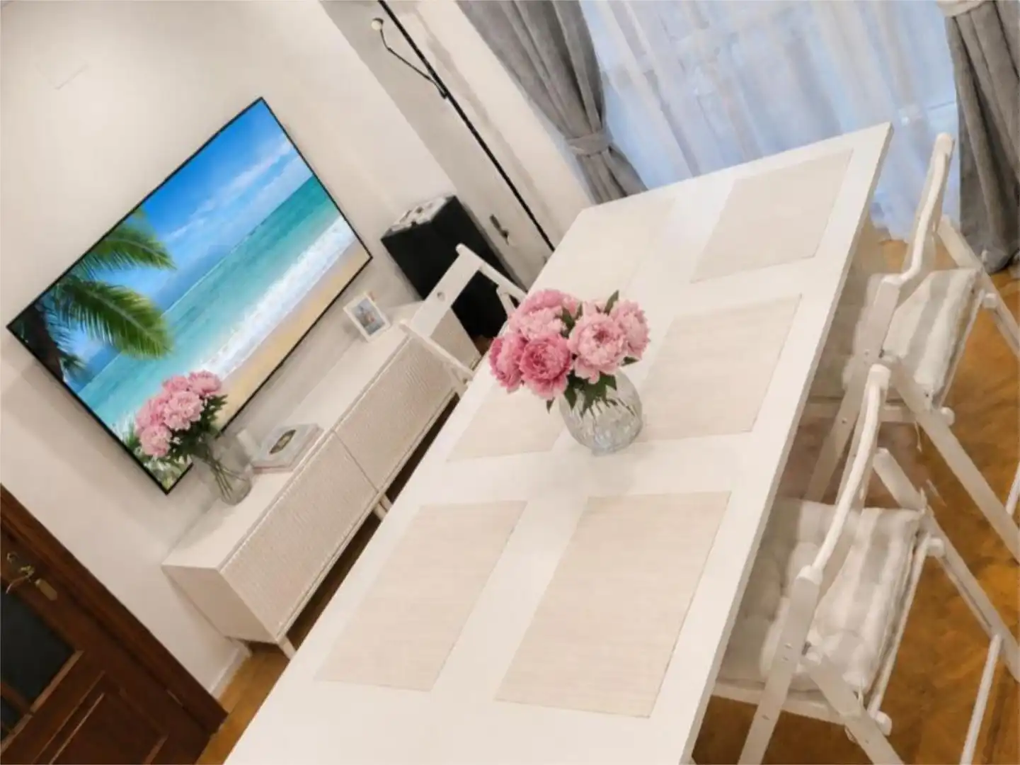 Piso en venta en Calle del Jazmín, 21, Costillares Comedor de Piso en venta en Madrid Capital con Aire acondicionado y Piscina